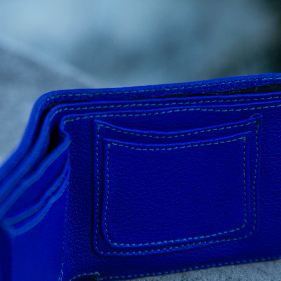 Plain Blue Leather wallet - Leatherist.official