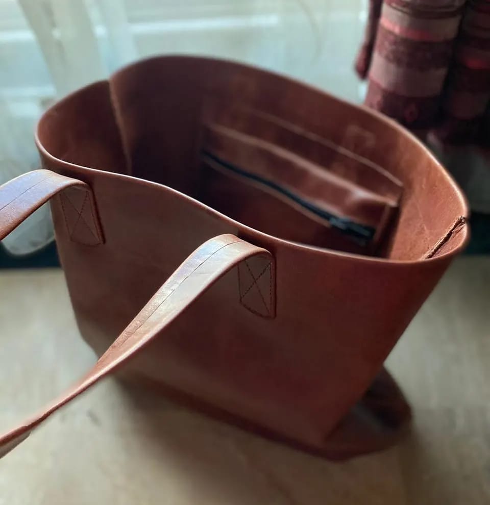Leather Exclusive Hand Bag