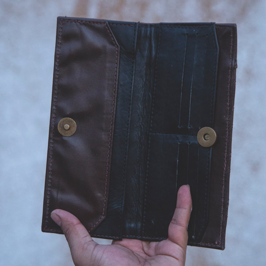 Brown leather Wallet - Leatherist.official