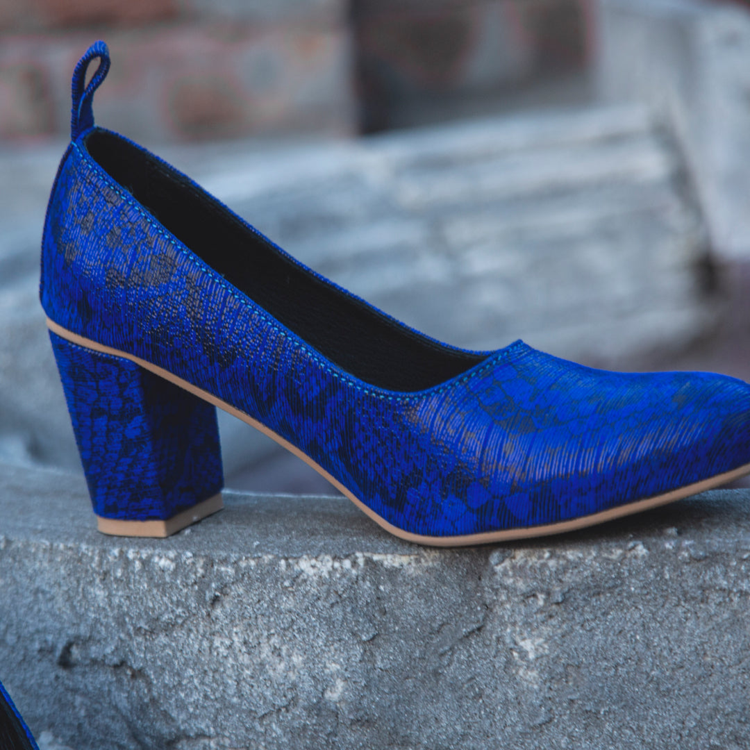 Texture Blue Court Shoes with Blocked Heels - Leatherist.official