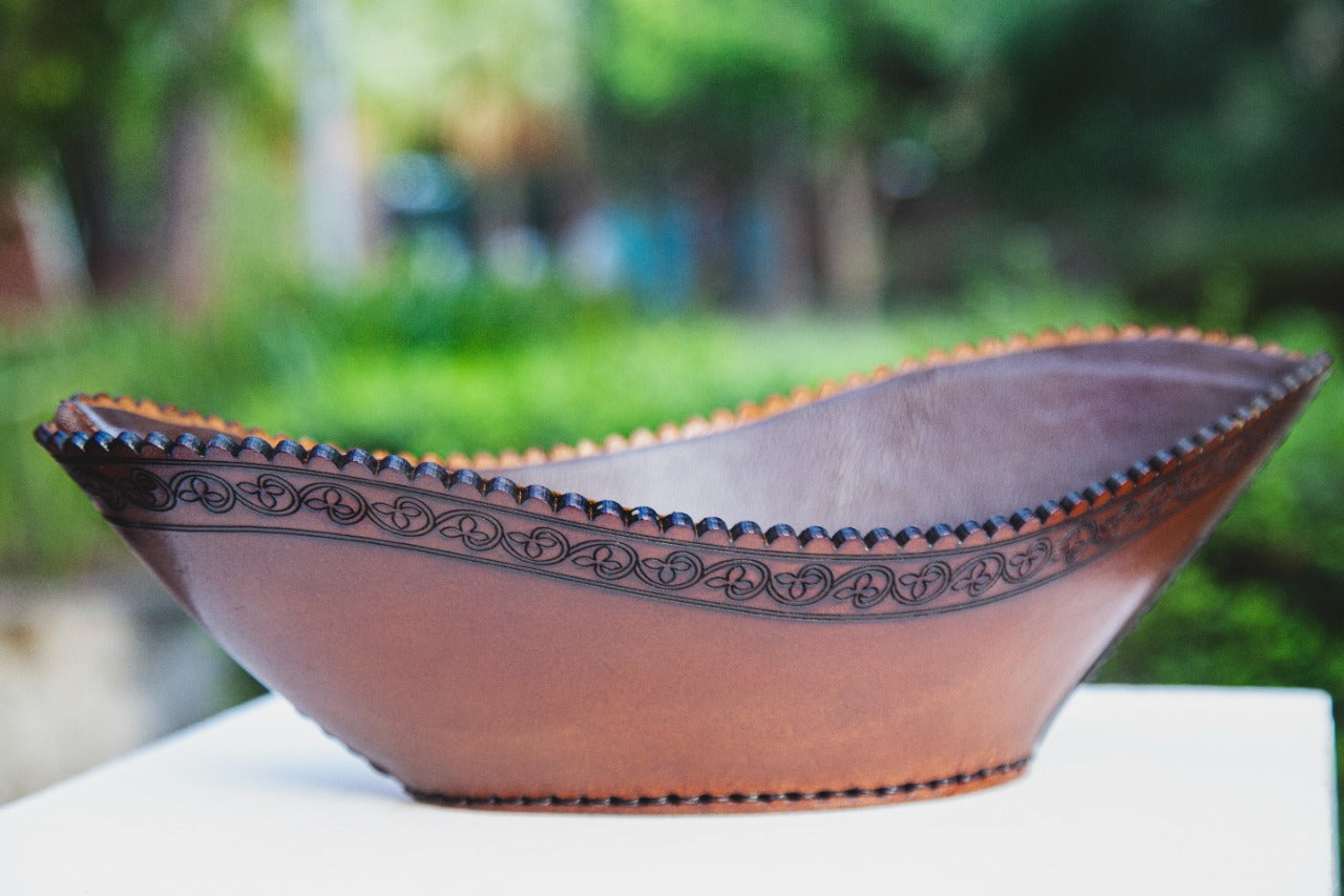 U-Shaped Leather Bowl - Leatherist.official