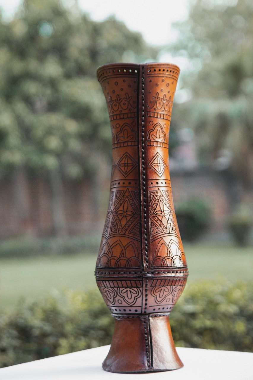 Leather Vase - Leatherist.official